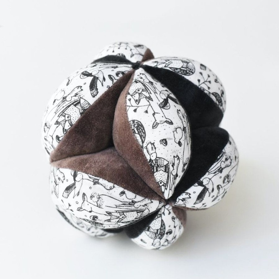 Play Wee Gallery | Sensory Clutch Ball - Woodland