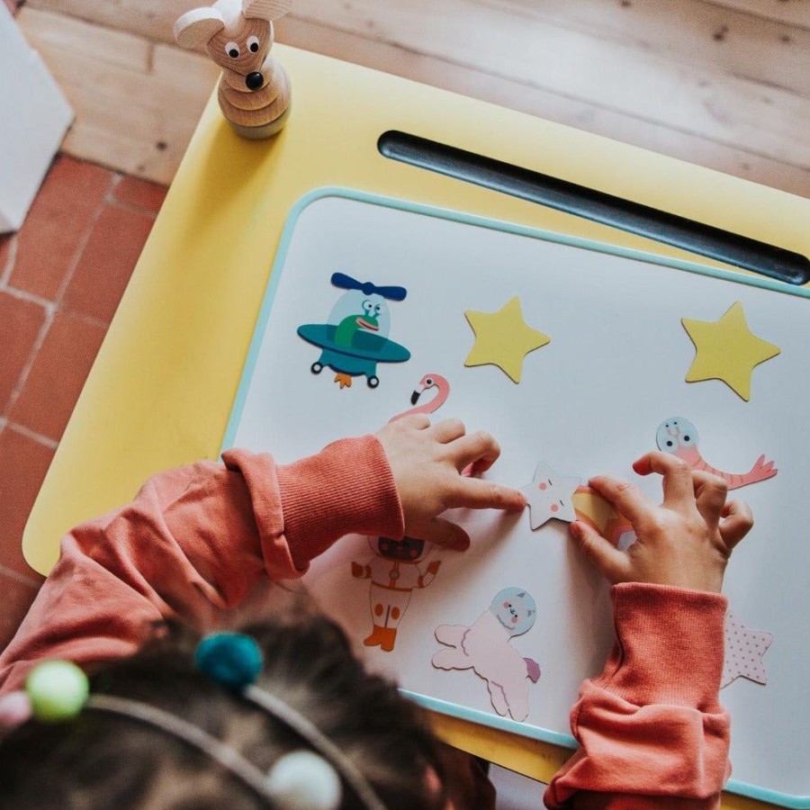 Play Ma Cabane à Rêves | Magnetic White Board + Magnets - (New Colors & Shapes)